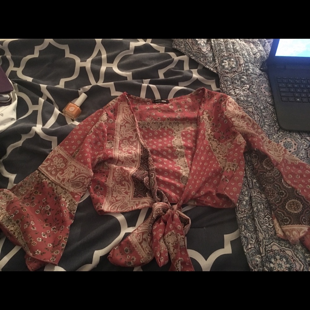 Fashion nova Moroccan crop top